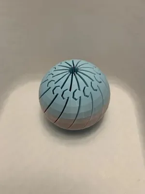 🌀 Balle anti-stress torsadée – Impression 3D